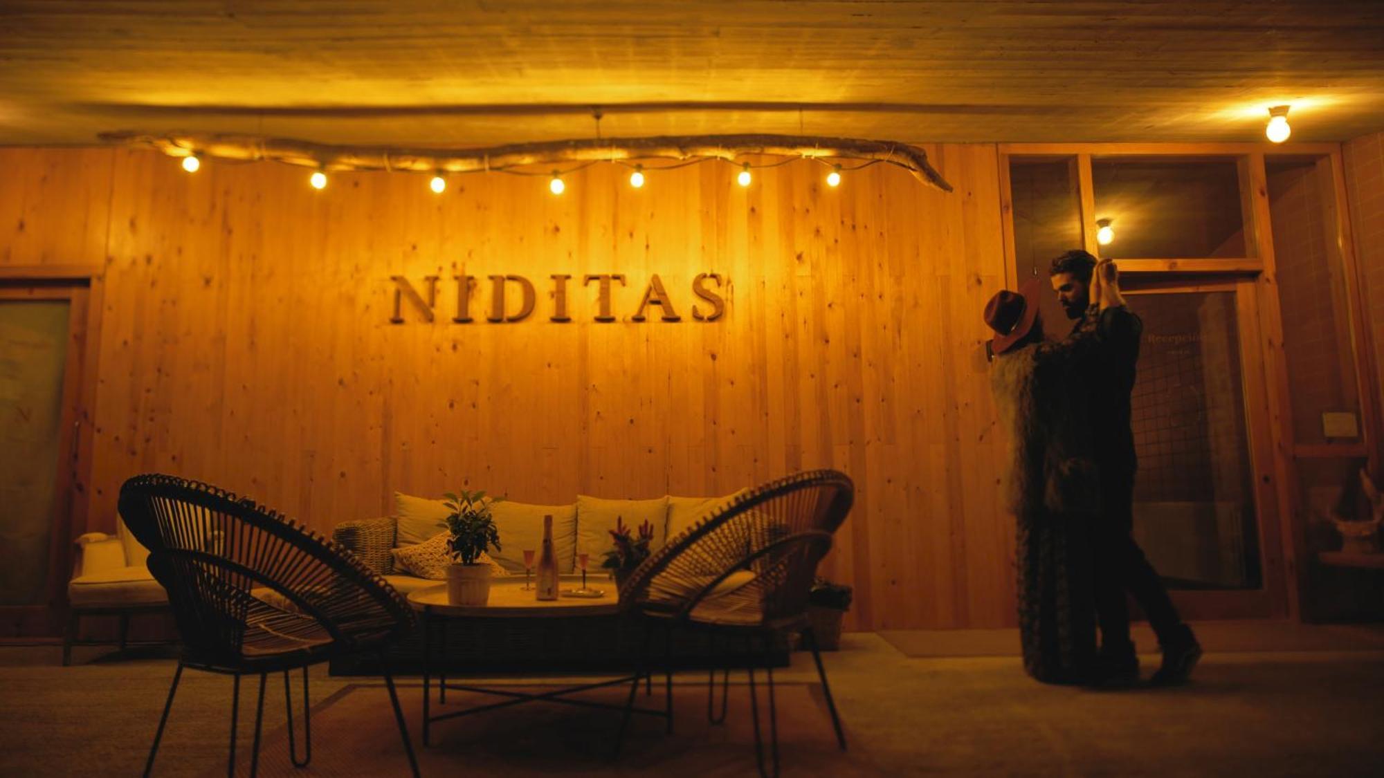 Suites Niditas Yuso Exteriör bild