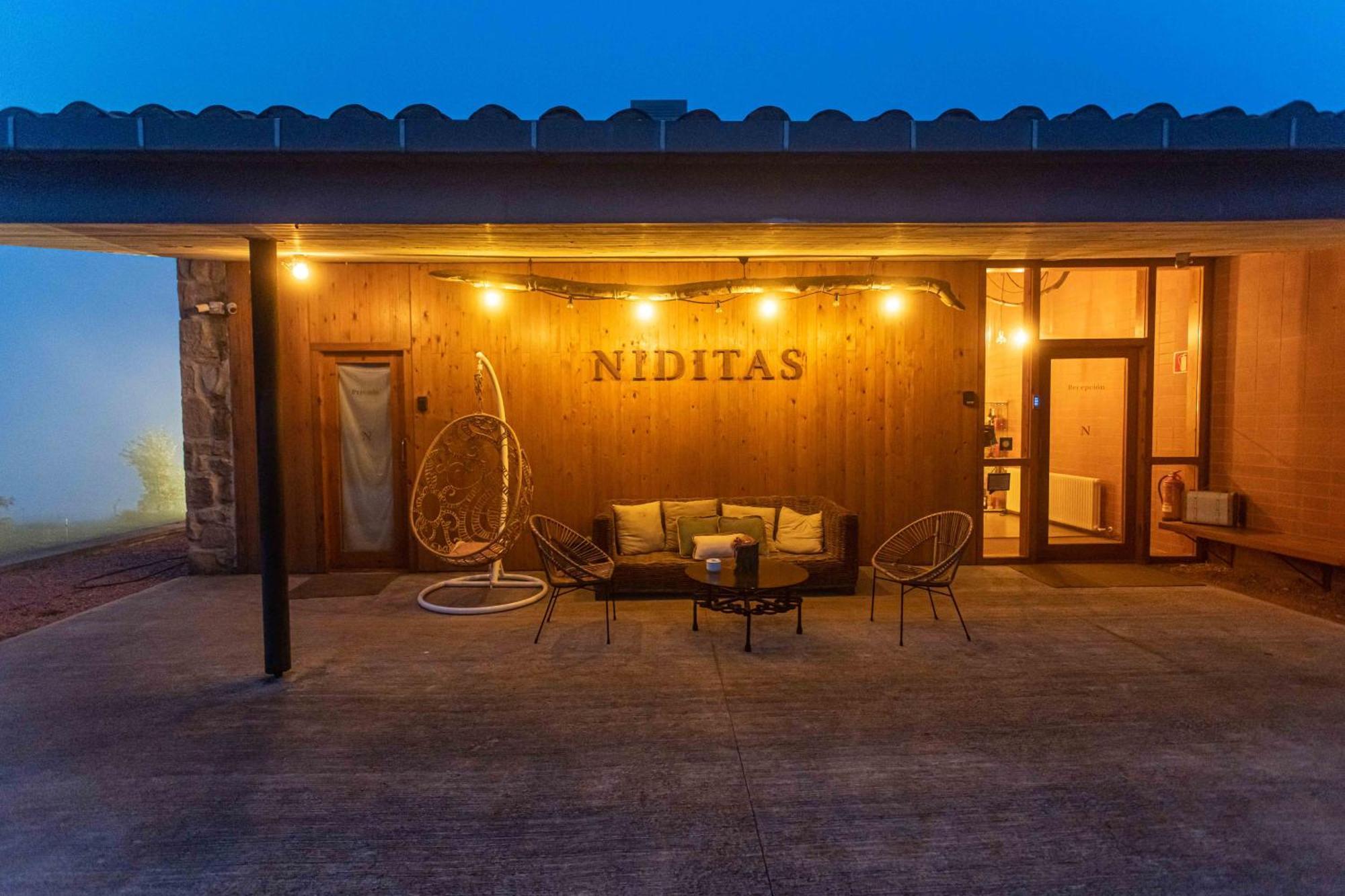 Suites Niditas Yuso Exteriör bild