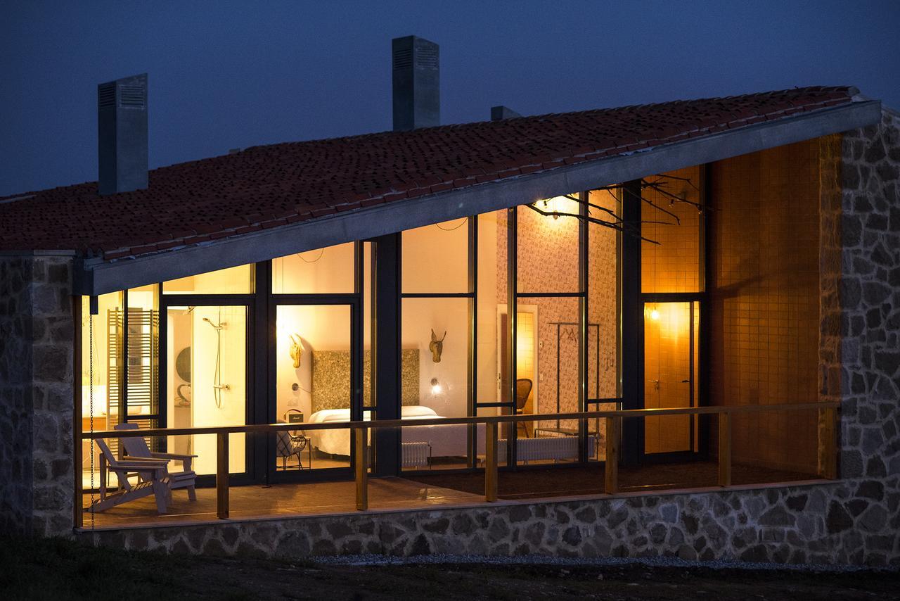 Suites Niditas Yuso Exteriör bild